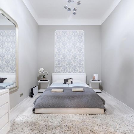 Sea Holly Apartment - With Perfect Location 2 Separate Bdrms Budapesta Exterior foto