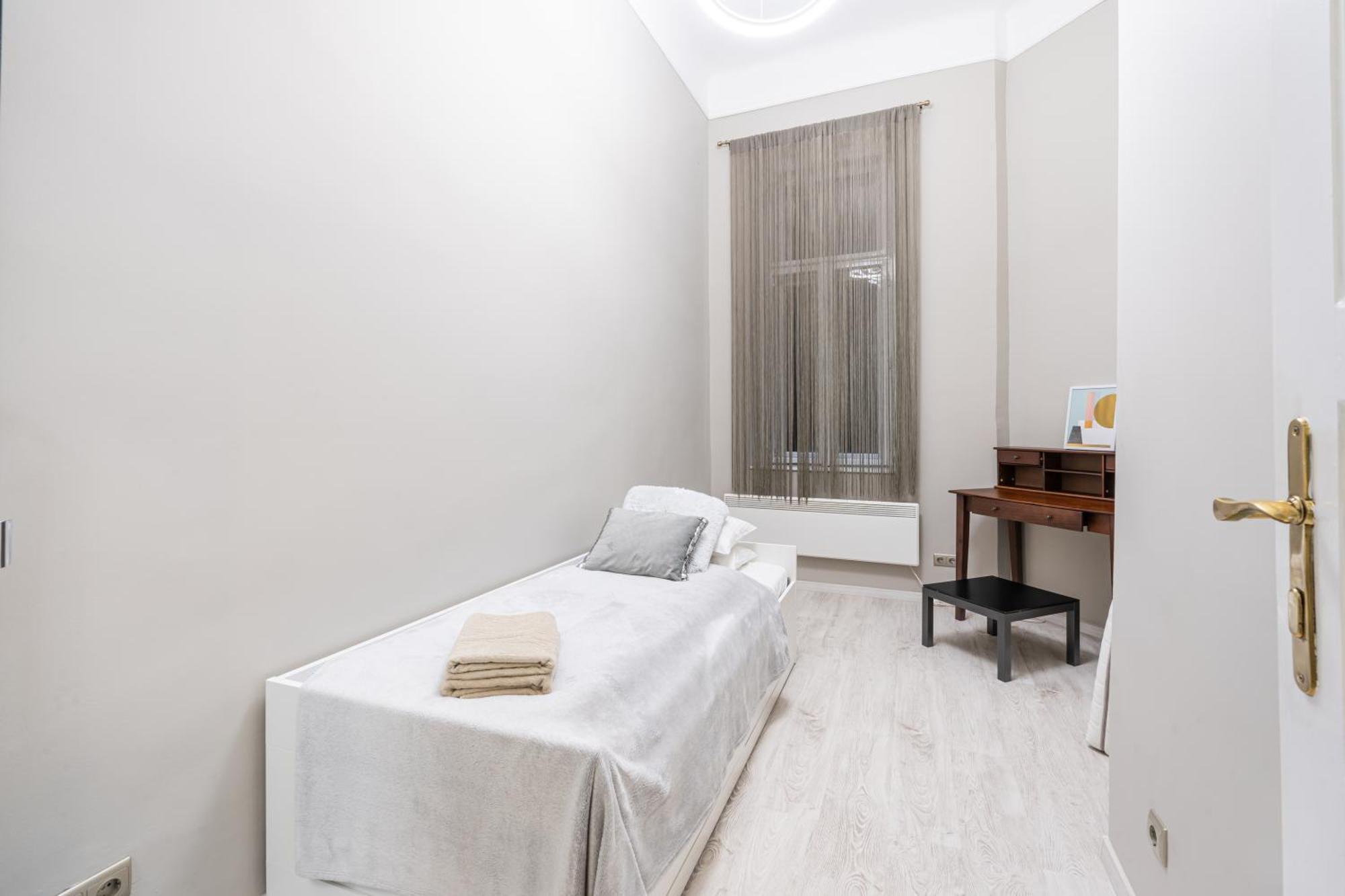 Sea Holly Apartment - With Perfect Location 2 Separate Bdrms Budapesta Exterior foto